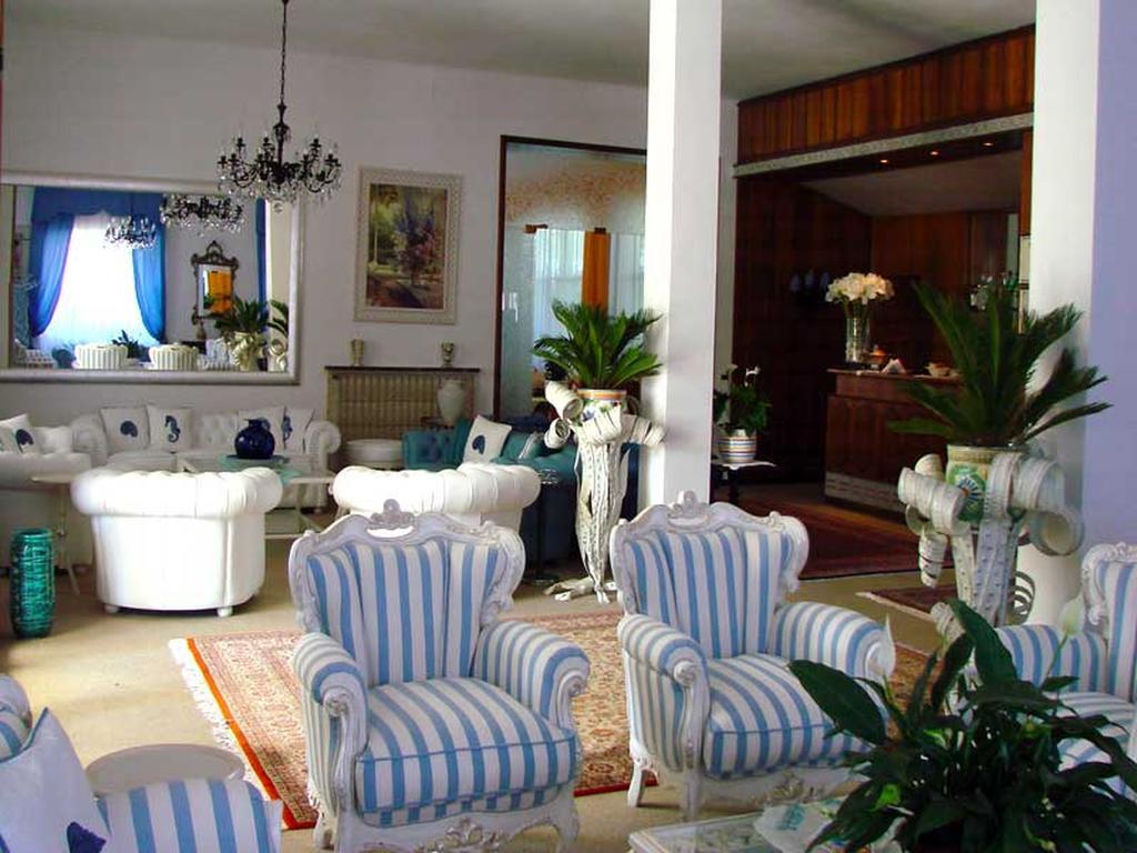 Hotel Tirreno Forte dei Marmi Exterior foto